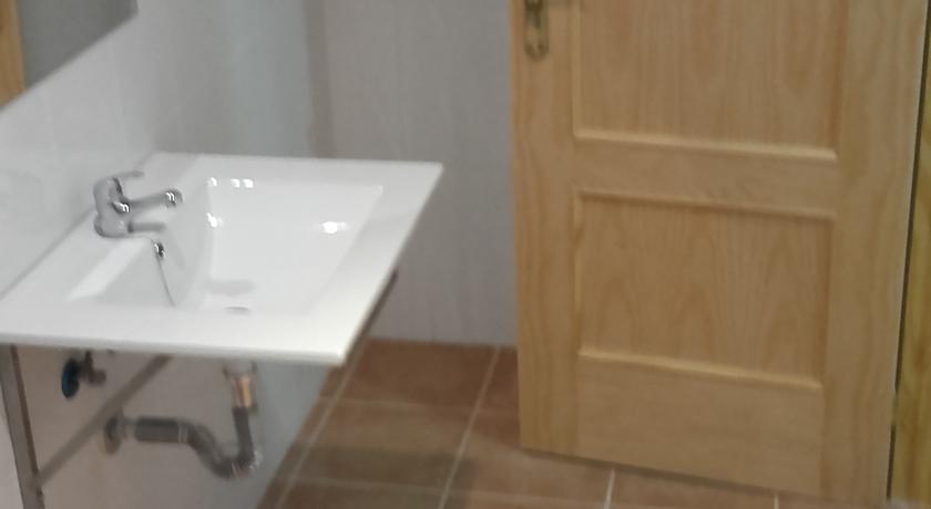Hostal Virgen Del Pilar Баса Номер фото