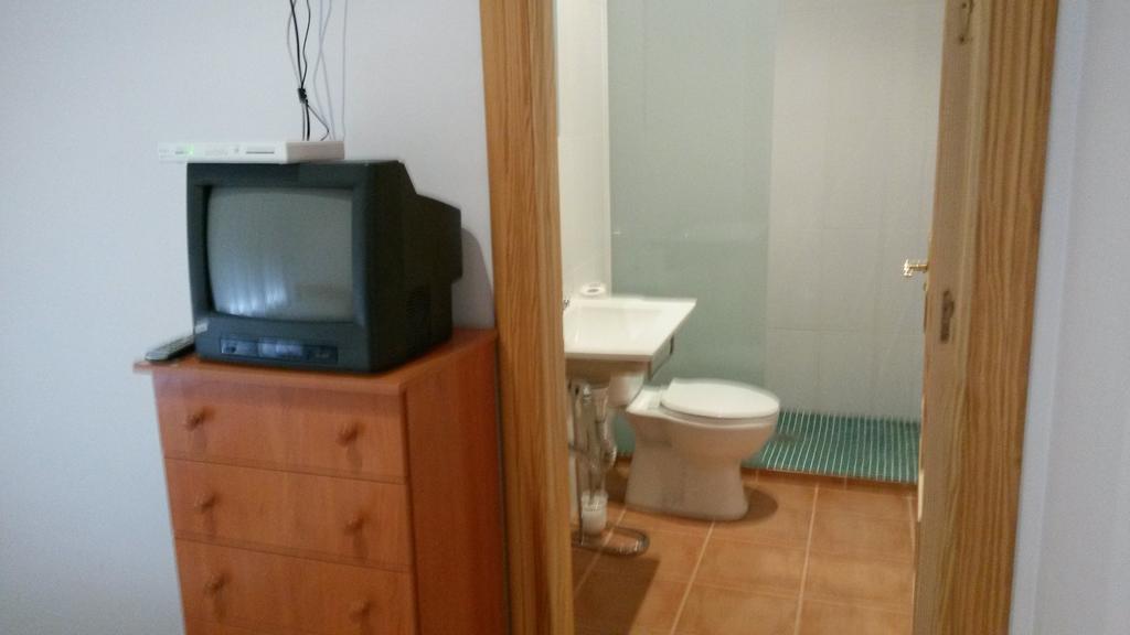 Hostal Virgen Del Pilar Баса Екстер'єр фото